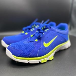 Nike Running sneaker.